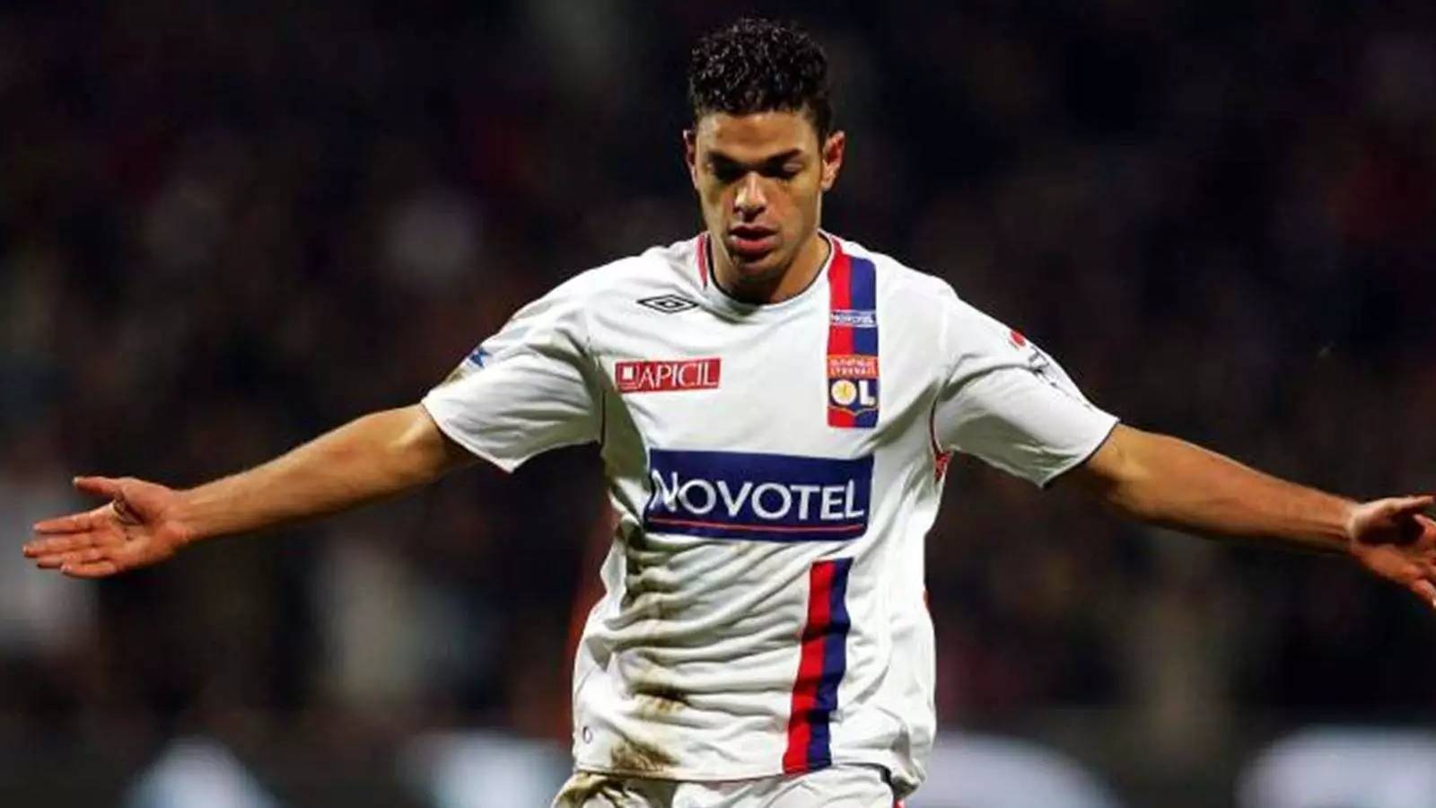 Leisu Sports-今晚荷甲传出新动向，马赛临场应变，管理层表态：目标明确，心理建设被强调的简单介绍